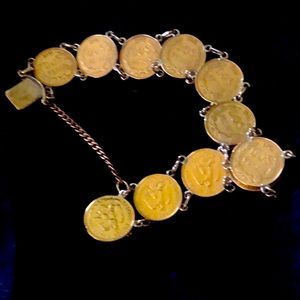22k coin vintage bracelet with 14 k chain gold.